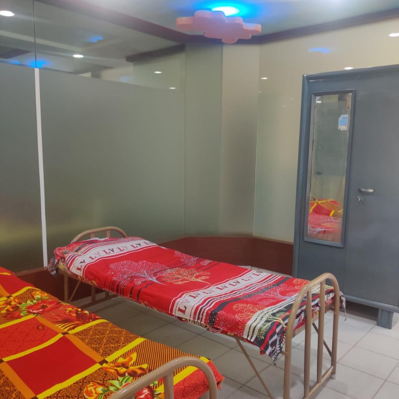 Bedspace Living أودوبي الغرفة الصورة