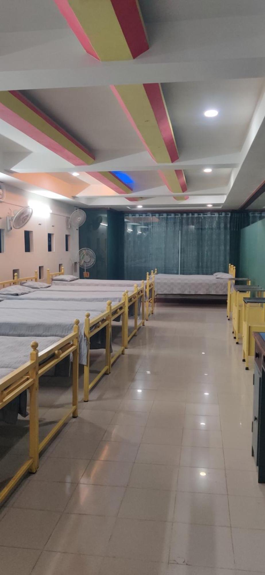 Bedspace Living أودوبي المظهر الخارجي الصورة